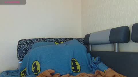 Snapshot of alicewoolfy chatting on 23, 4, 2026 AliceWoolfy online show from 23, 4, 2026