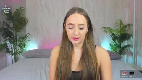 Snapshot of alicia_edwards chatting on 24, 1, 2025 Mia online show from 24, 1, 2025