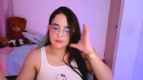 Snapshot of alicia_hotxx chatting on 14, 3, 2026 alison online show from 14, 3, 2026