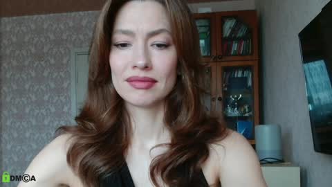 Snapshot of alicia_savory chatting on 6, 4, 2026 Alicia online show from 6, 4, 2026