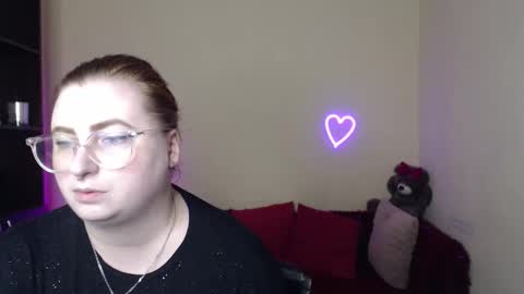 Alicia online show from 6, 4, 2026