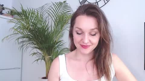 Alicia online show from 3, 2, 2025