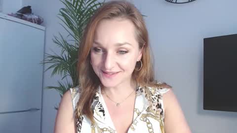Snapshot of alicialux chatting on 5, 2, 2026 Alicia online show from 5, 2, 2026