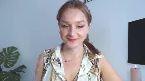 Snapshot of alicialux chatting on 12, 3, 2026 Alicia online show from 12, 3, 2026