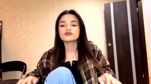 Snapshot of alidagenthner chatting on 11, 3, 2026 Niki online show from 11, 3, 2026