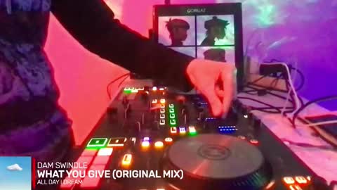 busco rockera online show from 3, 11, 2025