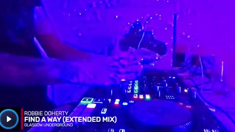 busco rockera online show from 19, 12, 2025