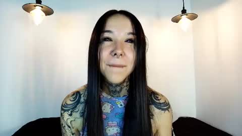 Snapshot of alien_eyes09 chatting on 25, 7, 2026 online show from 25, 7, 2026