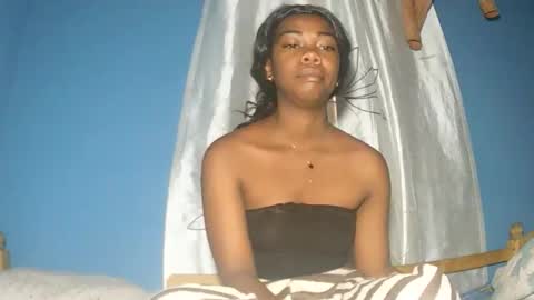 Snapshot of alihane21 chatting on 23, 12, 2025 alihane21 online show from 23, 12, 2025