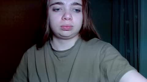 Snapshot of aliiice_stone chatting on 4, 12, 2024 Alice online show from 4, 12, 2024