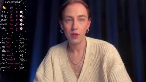 Snapshot of alina_flow chatting on 1, 1, 2025 Alexa online show from 1, 1, 2025