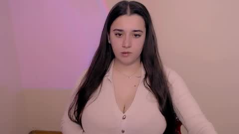 Snapshot of alinaasti_ chatting on 2, 4, 2026 Alina online show from 2, 4, 2026