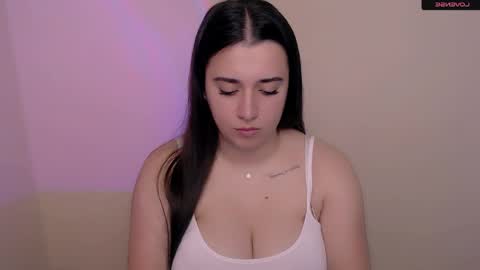 Snapshot of alinaasti_ chatting on 10, 4, 2026 Alina online show from 10, 4, 2026