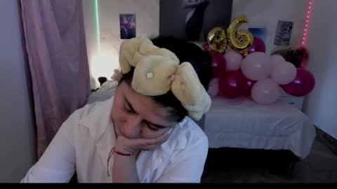 Snapshot of alinabozz1 chatting on 29, 3, 2026 alinabozz1 online show from 29, 3, 2026