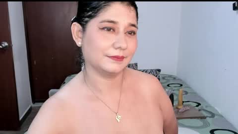 alinabozz1 online show from 10, 7, 2026