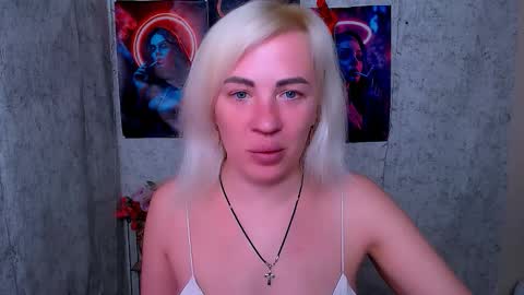 Snapshot of alinafrey_ chatting on 19, 3, 2026 Alina online show from 19, 3, 2026