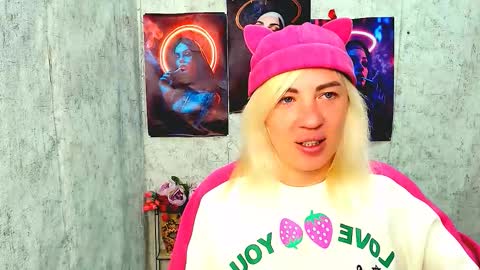 Snapshot of alinafrey_ chatting on 25, 3, 2026 Alina online show from 25, 3, 2026