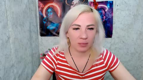 Snapshot of alinafrey_ chatting on 9, 4, 2026 Alina online show from 9, 4, 2026