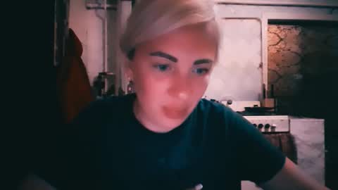 Snapshot of alinafrey_ chatting on 6, 6, 2026 Alina online show from 6, 6, 2026
