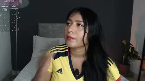 Snapshot of alinakiss_ chatting on 24, 6, 2026 lili online show from 24, 6, 2026