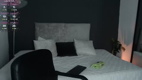 Snapshot of alinakiss_ chatting on 27, 6, 2026 lili online show from 27, 6, 2026