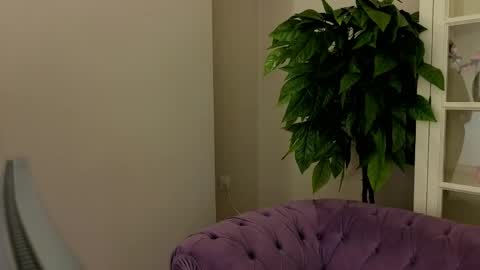 Snapshot of alinalemon chatting on 1, 4, 2026 Alina online show from 1, 4, 2026