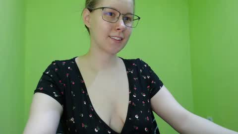 alinasei online show from 12, 5, 2026