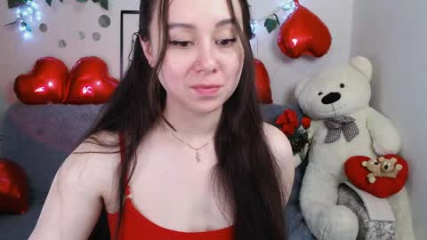 Snapshot of alinaxrose chatting on 8, 5, 2026 AlinaXRose online show from 8, 5, 2026