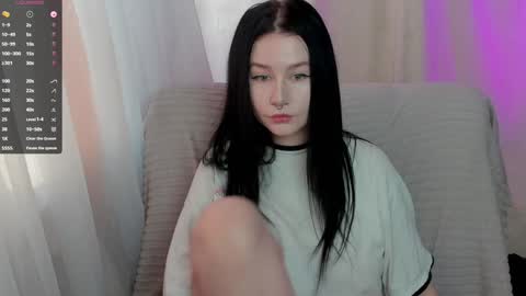 Aline Greeeen online show from 6, 2, 2025