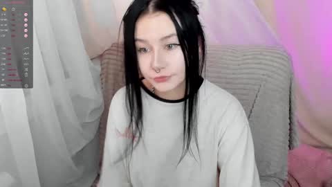 Aline Greeeen online show from 27, 2, 2025