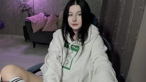 Aline Greeeen online show from 22, 9, 2025