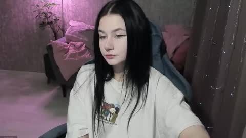 Aline Greeeen online show from 1, 10, 2025