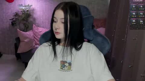 Snapshot of alinegreeeen chatting on 18, 4, 2026 Aline Greeeen online show from 18, 4, 2026