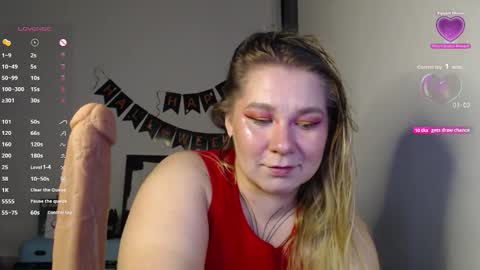 Snapshot of alisa_u chatting on 30, 10, 2025 alisa_u online show from 30, 10, 2025