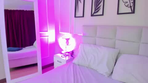     online show from 29, 1, 2025