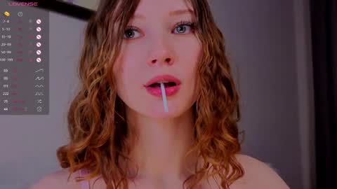 Snapshot of alisavine chatting on 10, 4, 2026 Alisa online show from 10, 4, 2026