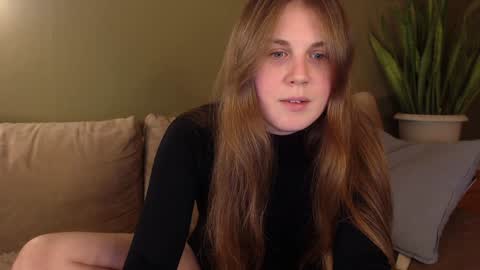 alisaxxxshy online show from 8, 1, 2025