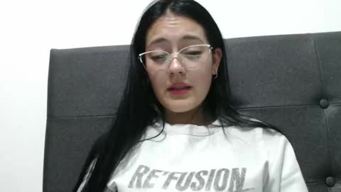 Snapshot of alisha_9997 chatting on 11, 10, 2025 alisha_9997 online show from 11, 10, 2025