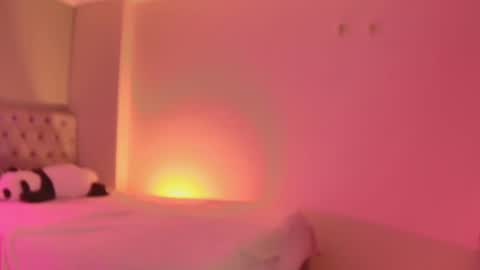 Snapshot of alisha_olsen_ chatting on 9, 9, 2025 alisha_olsen_ online show from 9, 9, 2025