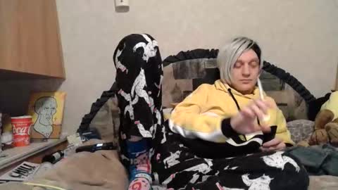 Alisha online show from 5, 12, 2025