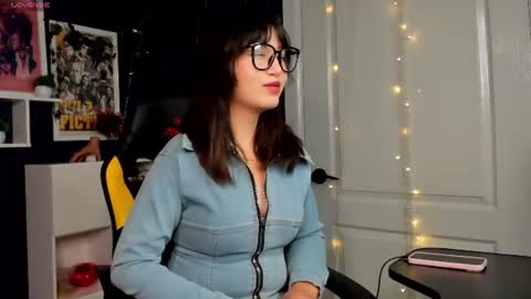 AlishaTempt online show from 5, 8, 2026