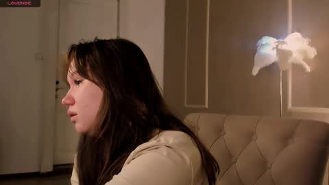 Alisia online show from 18, 9, 2025