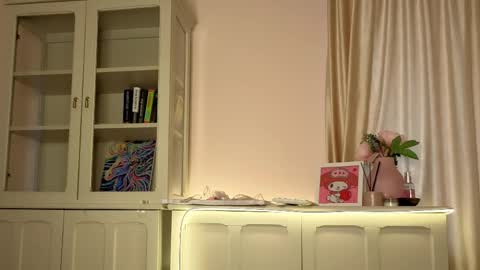 Snapshot of alisia_mars chatting on 31, 3, 2026 Alisia online show from 31, 3, 2026