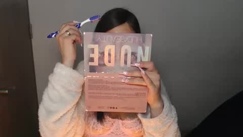 Snapshot of alison_squirts chatting on 10, 1, 2026 alison_squirts online show from 10, 1, 2026