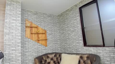 Snapshot of alisonn_doll chatting on 23, 11, 2025 alisonn_doll online show from 23, 11, 2025