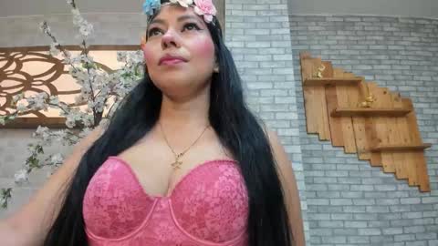 Snapshot of alisonn_doll chatting on 17, 12, 2025 alisonn_doll online show from 17, 12, 2025
