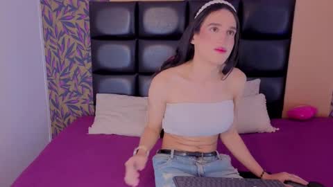 Alison  online show from 18, 12, 2025