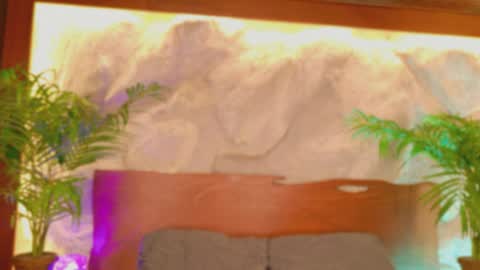 Snapshot of alisoon_moon chatting on 9, 4, 2026 Alison Moon online show from 9, 4, 2026