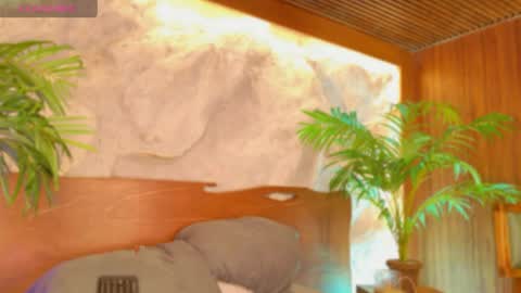 Snapshot of alisoon_moon chatting on 21, 4, 2026 Alison Moon online show from 21, 4, 2026