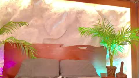 Alison Moon  online show from 22, 7, 2026